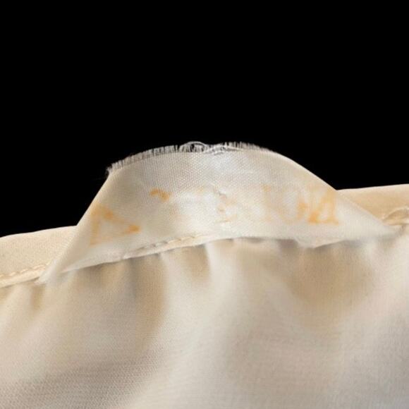 Vintage White Ruffled Embroidered Pink & Green Flowers Sheer Button Down (S) - Picture 5 of 10